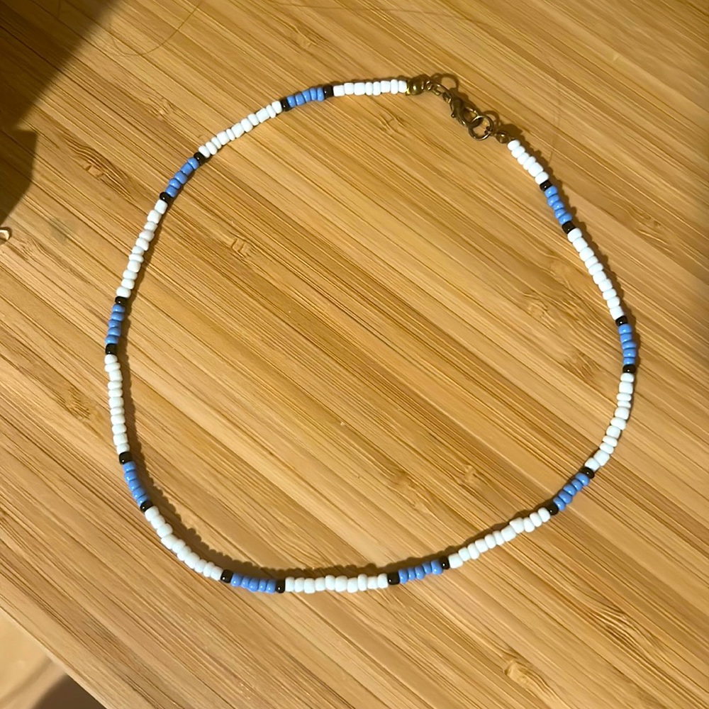 cute beachy necklace